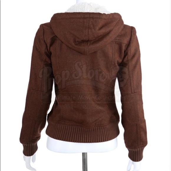 ISO Brown Rubbish Sherpa Jacket -wornby Bella Swan - Picture 3 of 4